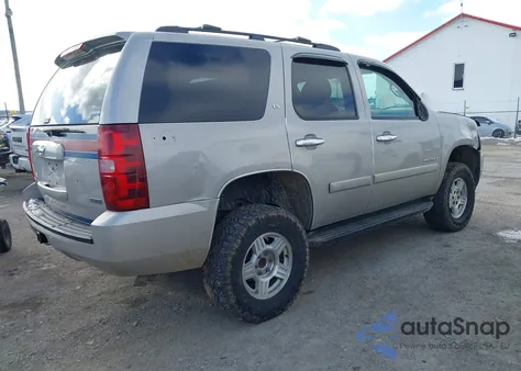 2008 Chevrolet Tahoe Ls z USA, uszkodzony, nr VIN 1GNFK130X8J106748